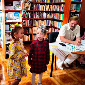 Preșcolarii de la grădinița nr. 227 în vizită la bibliotecă